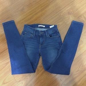 Levi 710 Super Skinny Dark Blue